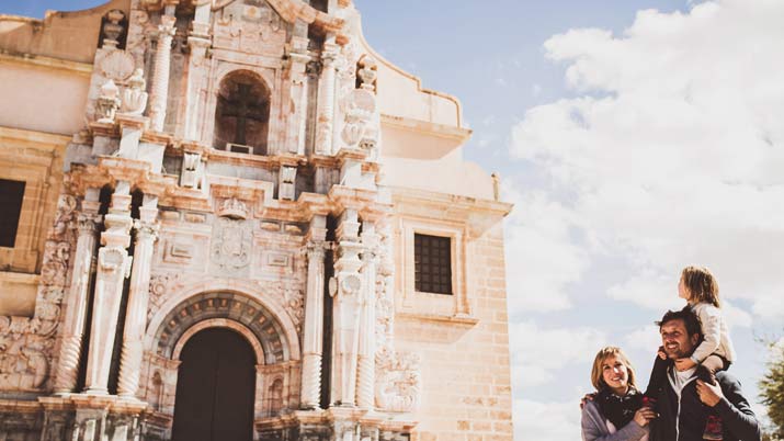 caravaca de la cruz en familia